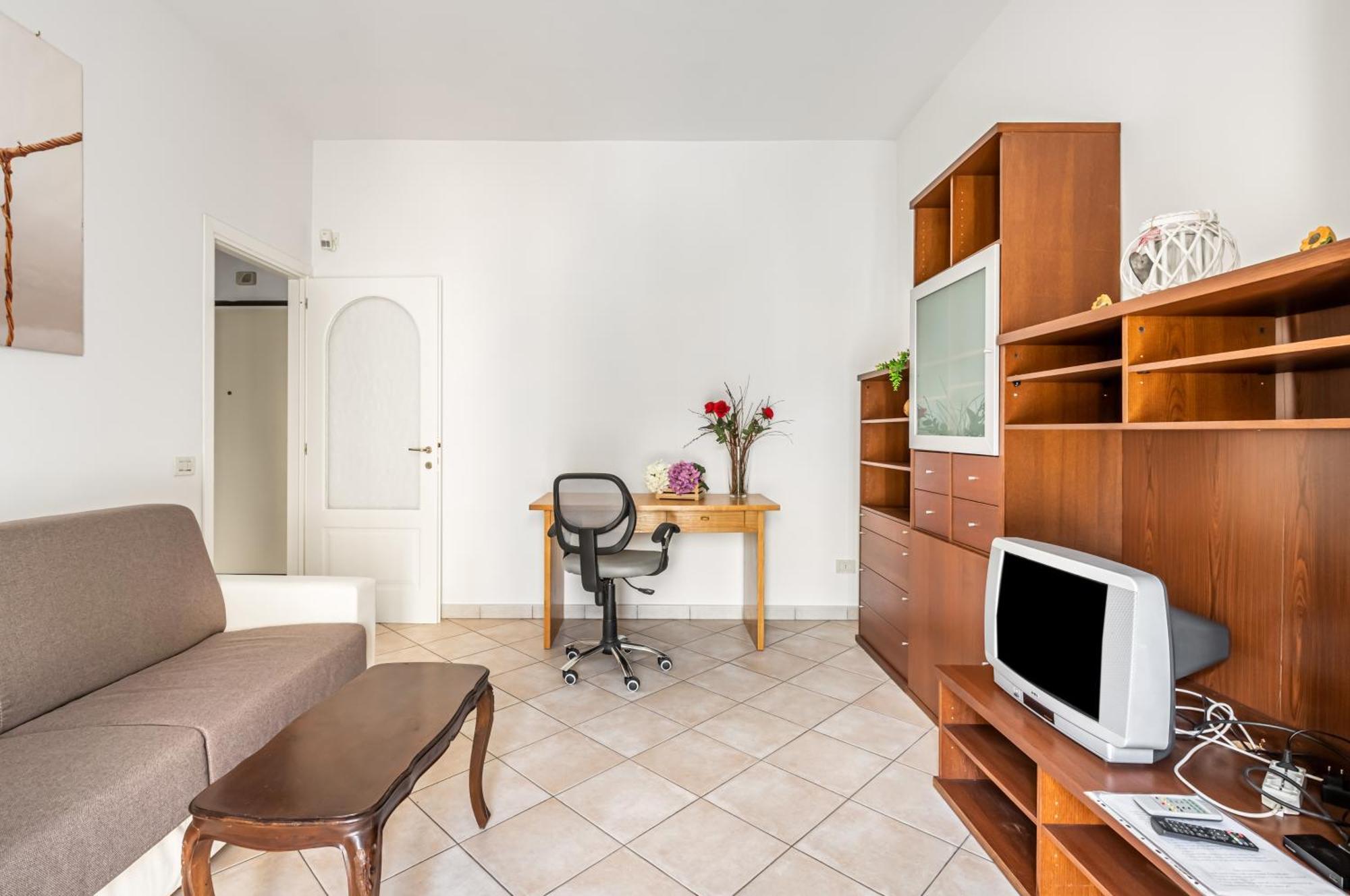 Quiet And Cozy With Balcony * Florencia